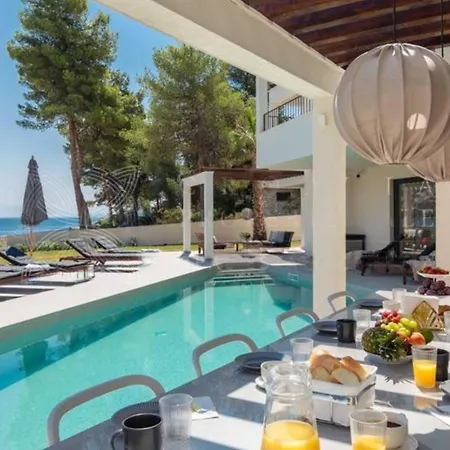 Rica Location, Private Pool سبليت